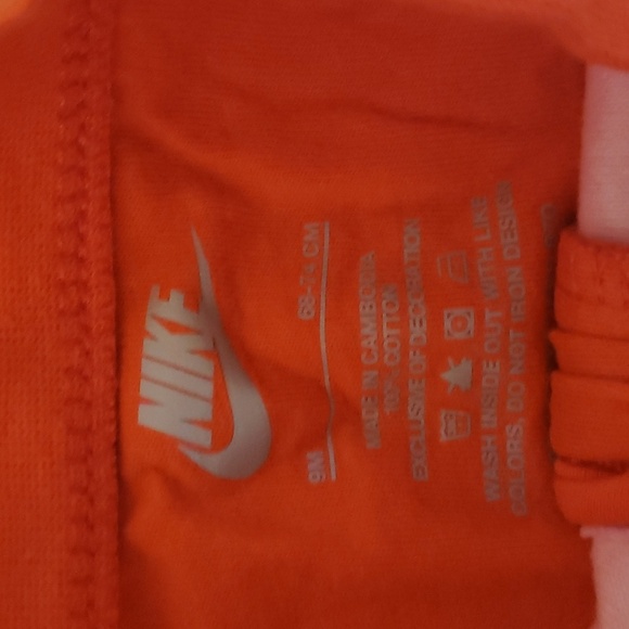 BUNDLE OF 2 GIRLS NIKE LONG SLEEVE OUTFITS - Picture 7 of 7